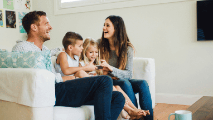 Australian Partner Visa (820 vs 309): What's the Difference?